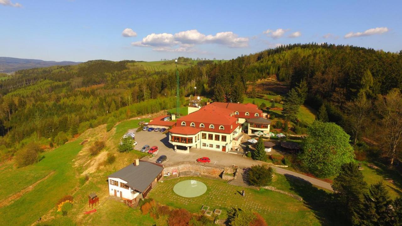 Vyhlidka Resort Nachod Exterior photo